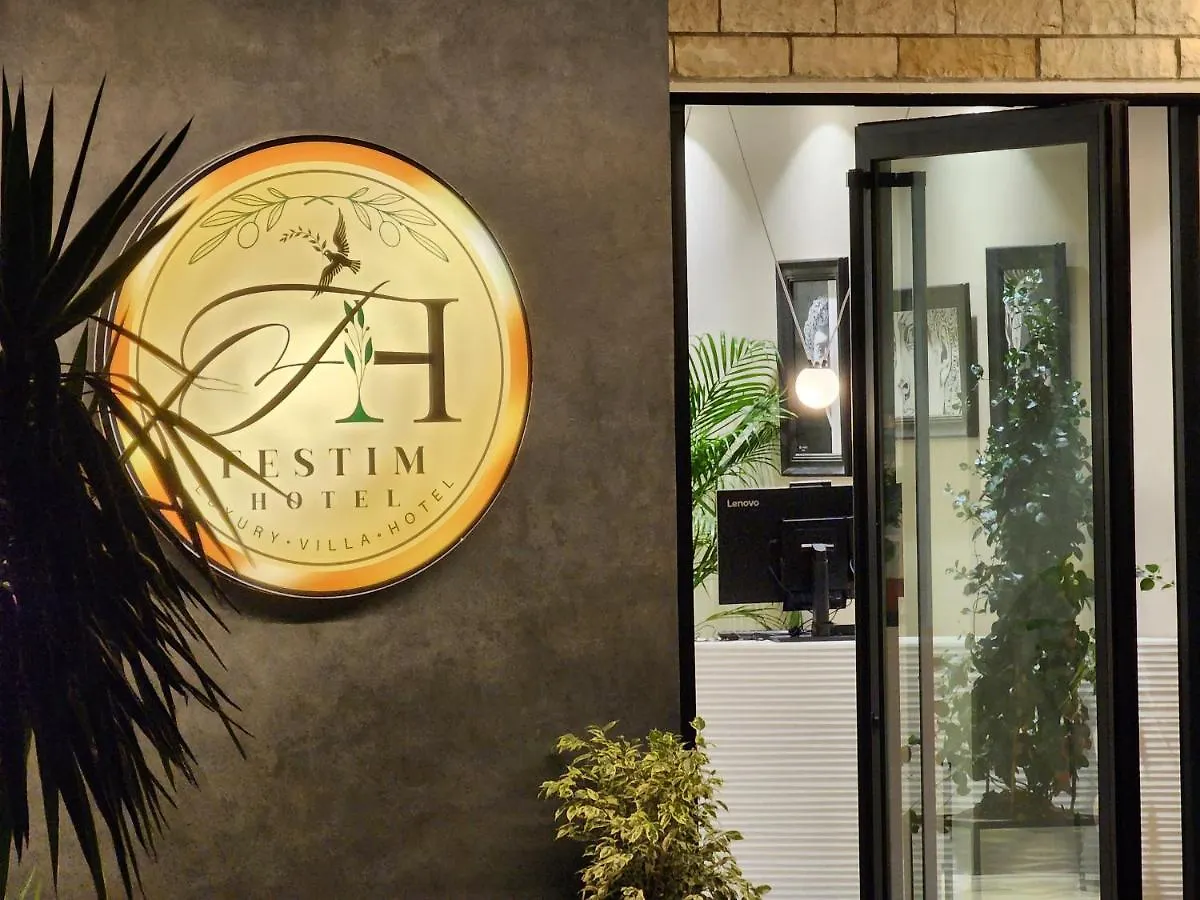 Festim Villa Hotel Kanine