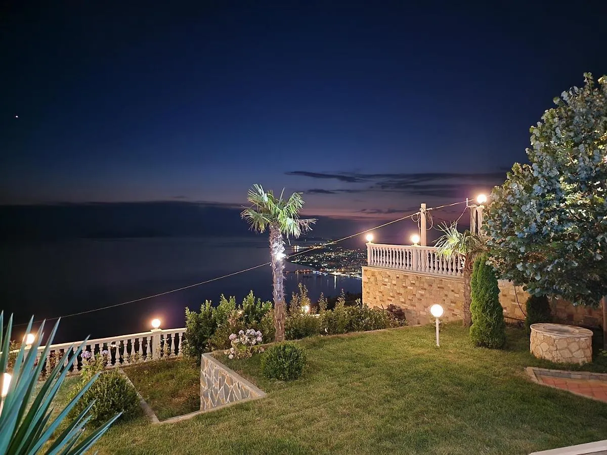 Festim Villa Hotel Kanine Albania