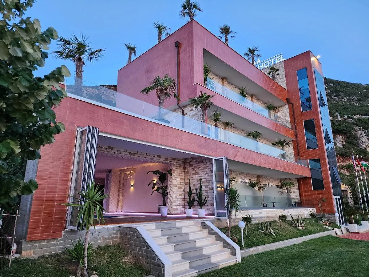 Festim Villa Hotel Vlorë 0*,  Albanie