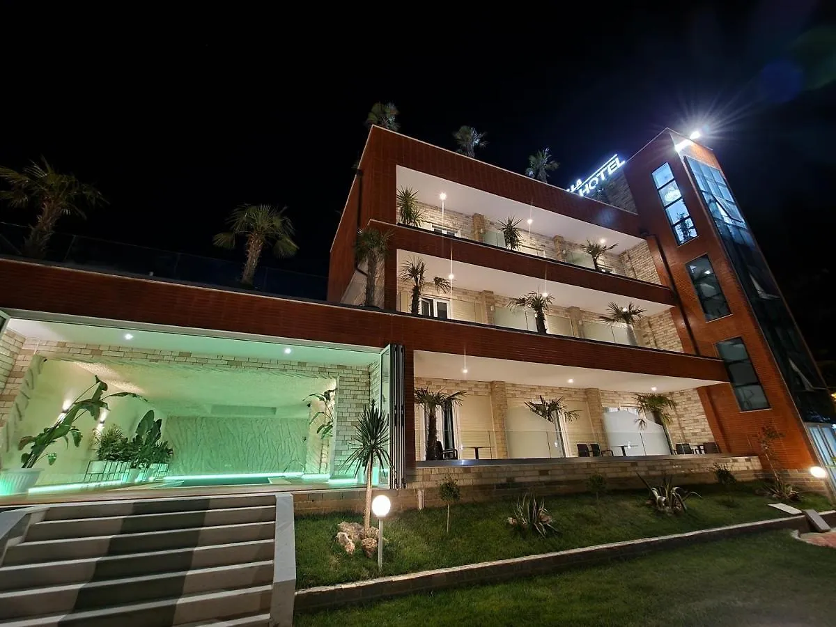 Festim Villa Hotel Kanine