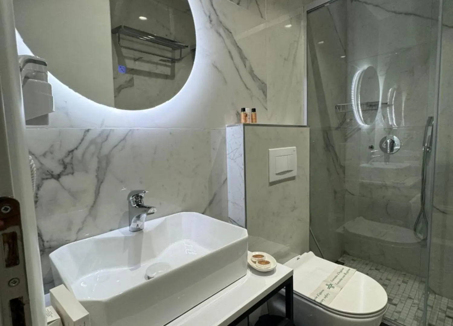 Festim Villa Hotel Vlorë