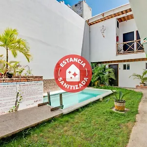 https://jarro-cafe-tulum-hotel.quintano-roohotels.com