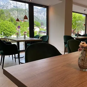 https://pension-frech.com-bavaria.com
